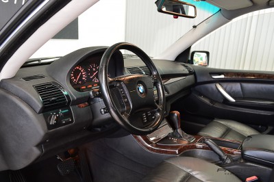 BMW X5 4 (4).JPG