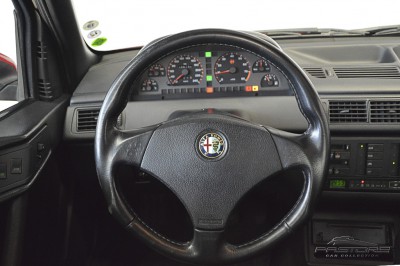 Alfa Romeo 155 Super 1996 (21).JPG